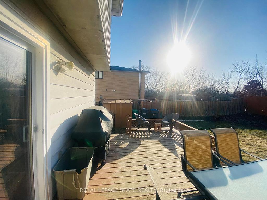 









70


Griselda

Crescent,
Brampton,




ON
L6S 1M3

