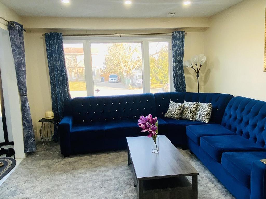 









70


Griselda

Crescent,
Brampton,




ON
L6S 1M3

