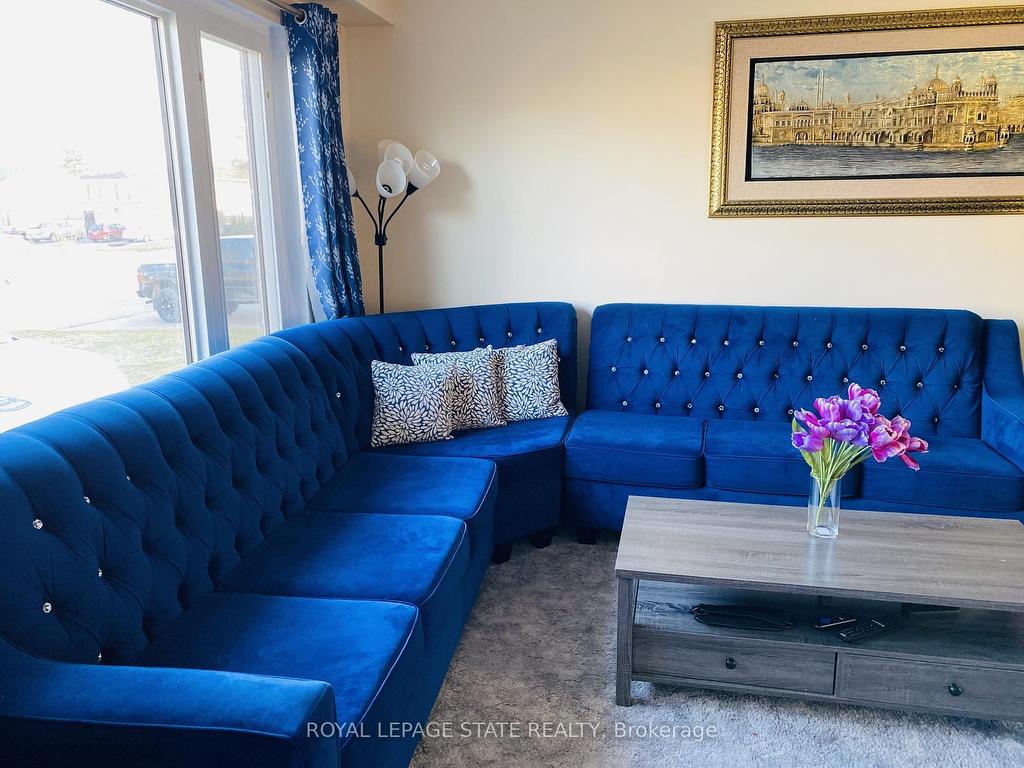 









70


Griselda

Crescent,
Brampton,




ON
L6S 1M3

