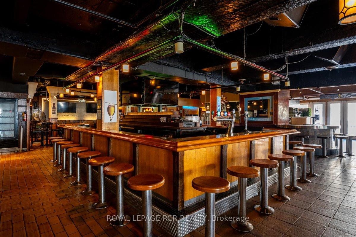 









2


Holland

Street East,
Bradford West Gwillimbury,




ON
L3Z 2A9

