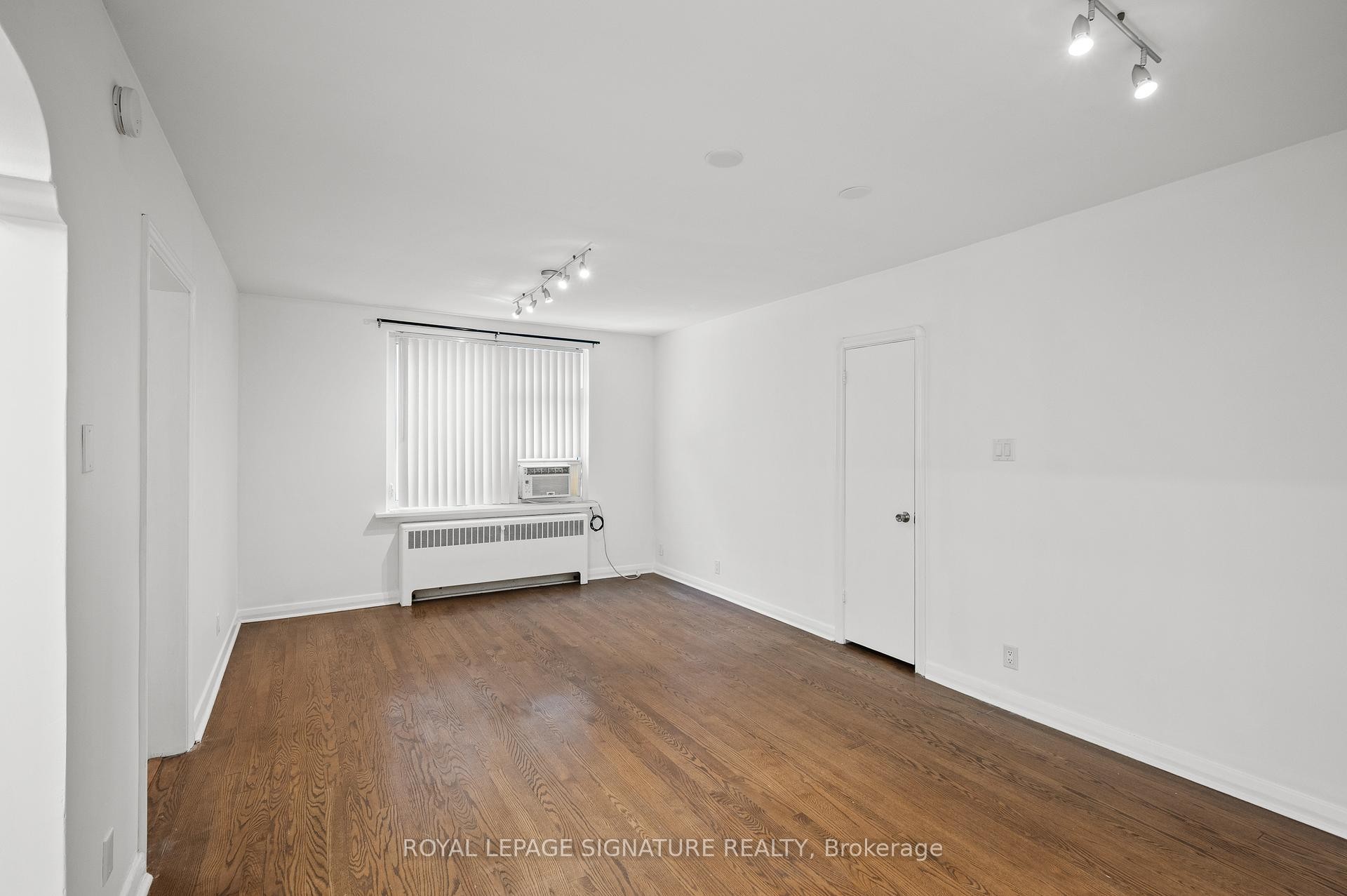 









1138


Eglinton

Avenue West, 2nd Floor,
Toronto,




ON
M6C 2E2

