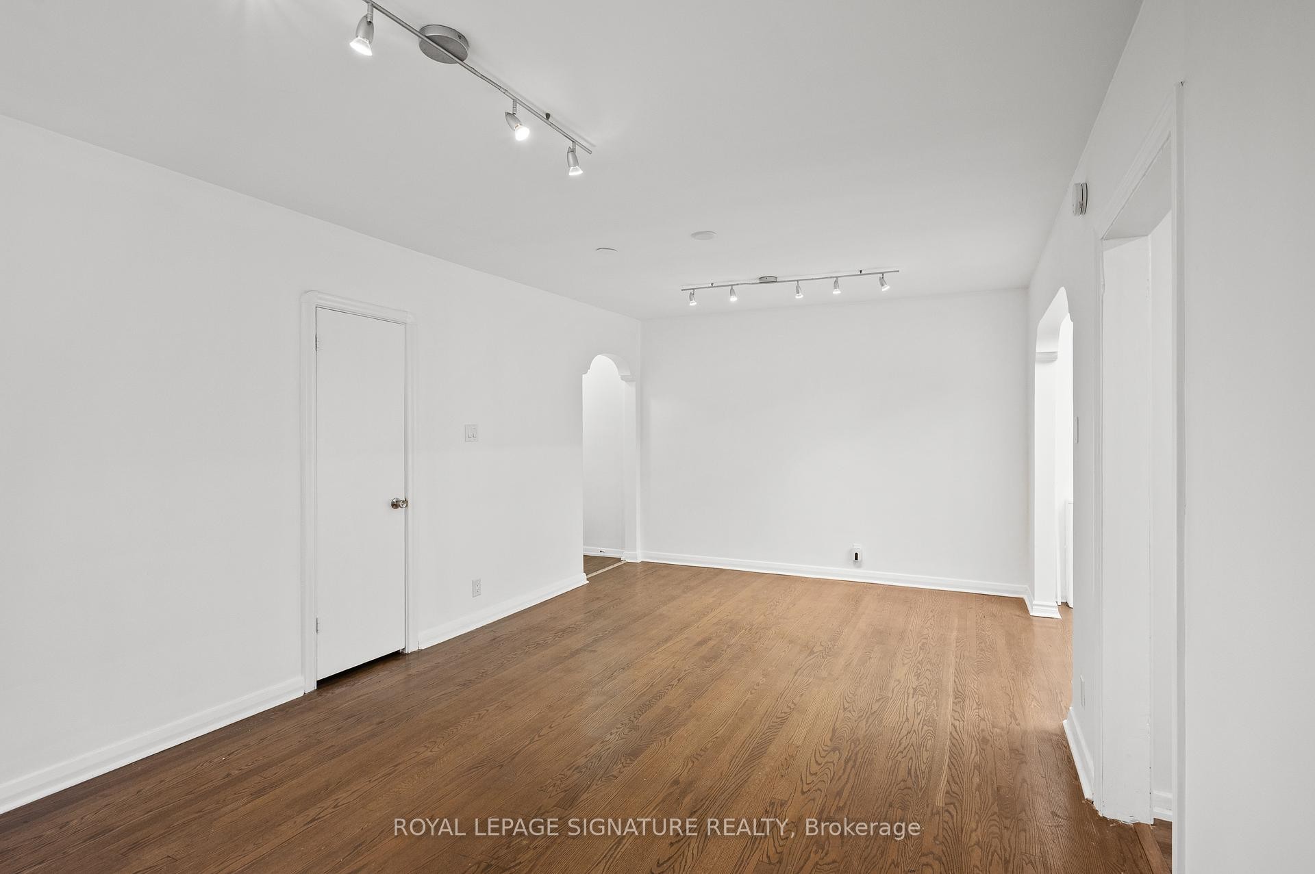 









1138


Eglinton

Avenue West, 2nd Floor,
Toronto,




ON
M6C 2E2

