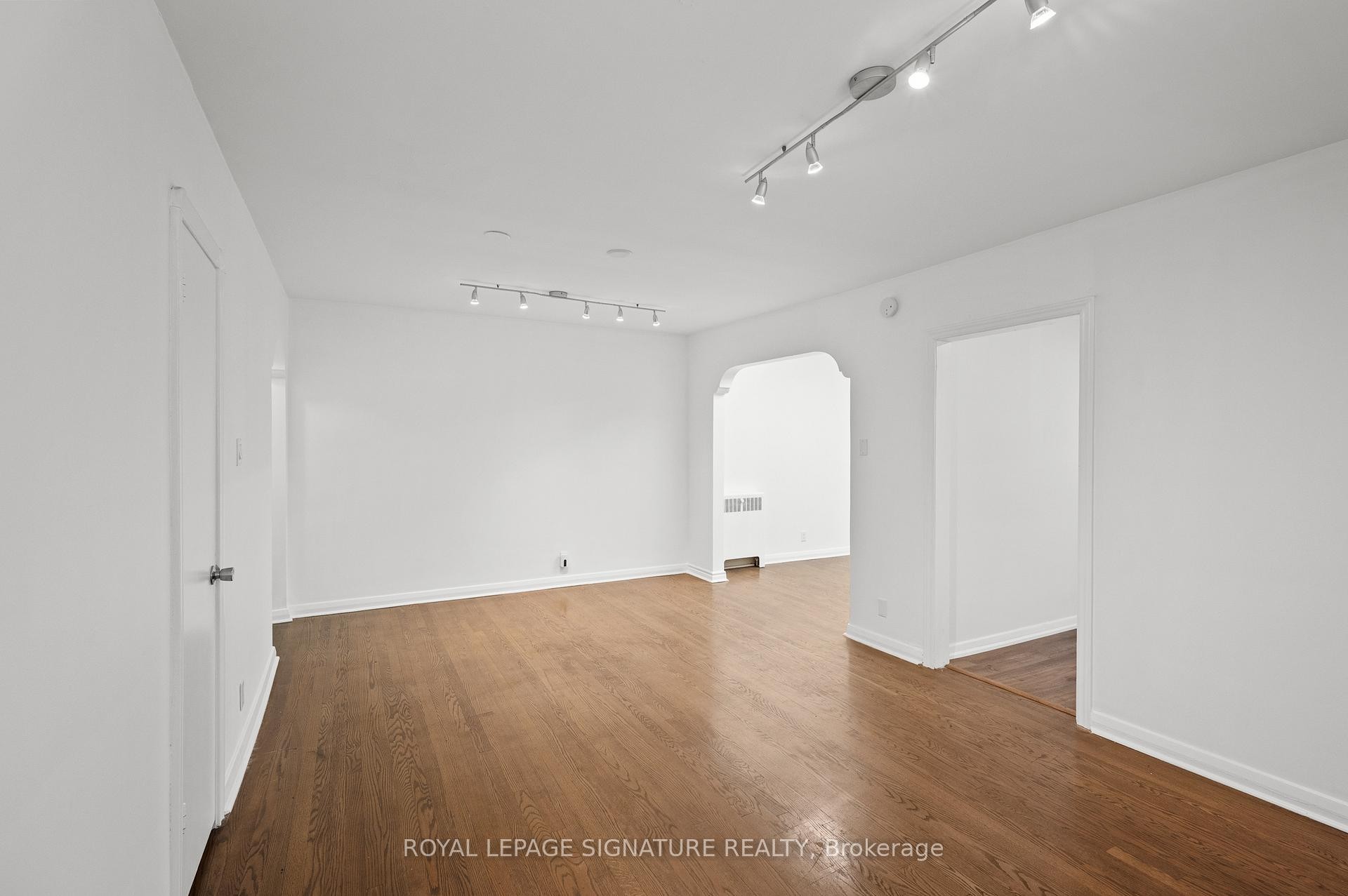 









1138


Eglinton

Avenue West, 2nd Floor,
Toronto,




ON
M6C 2E2

