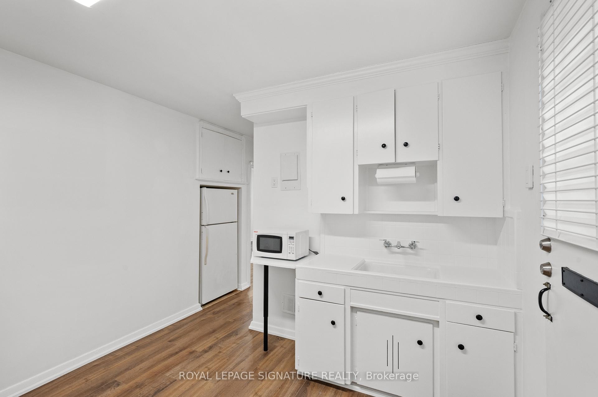 









1138


Eglinton

Avenue West, 2nd Floor,
Toronto,




ON
M6C 2E2

