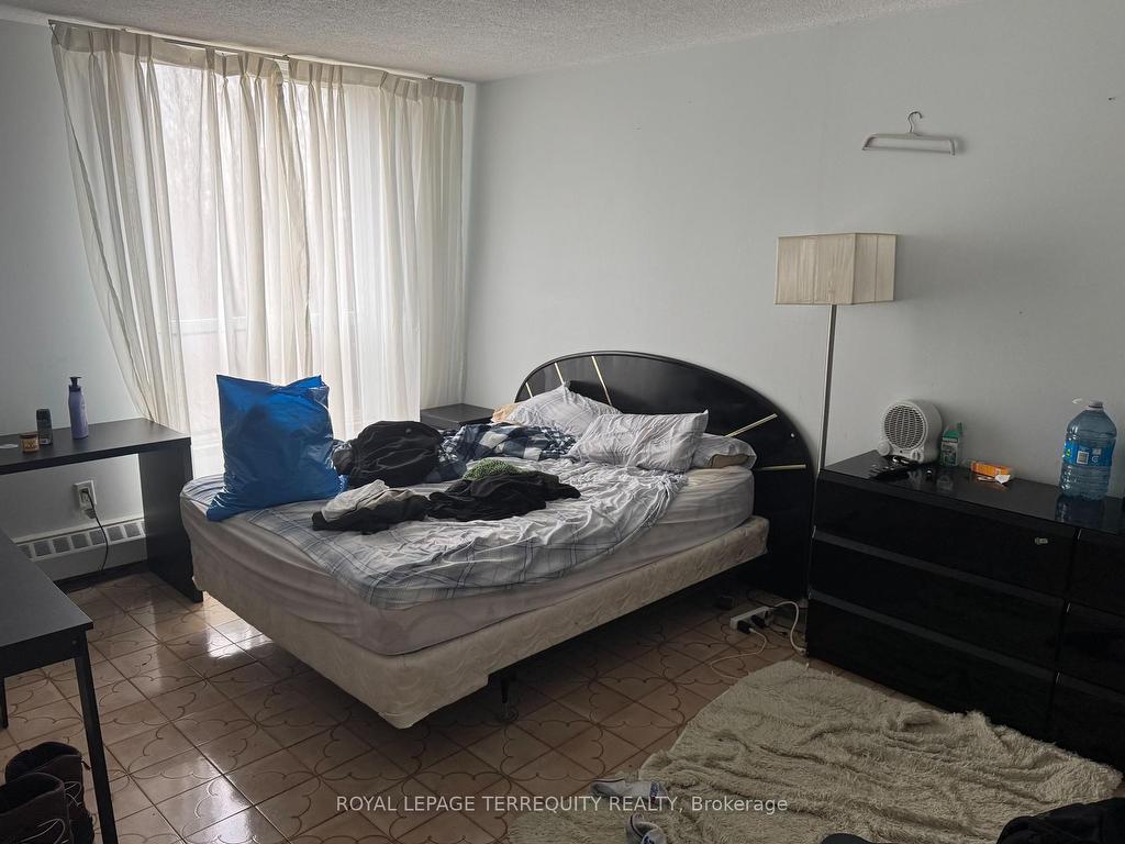 









15


London Green

Court, 409,
Toronto,




ON
M3N 1K4

