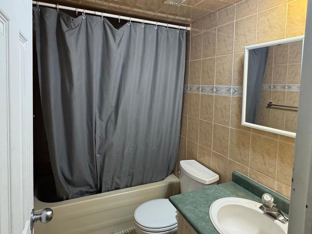 









15


London Green

Court, 409,
Toronto,




ON
M3N 1K4

