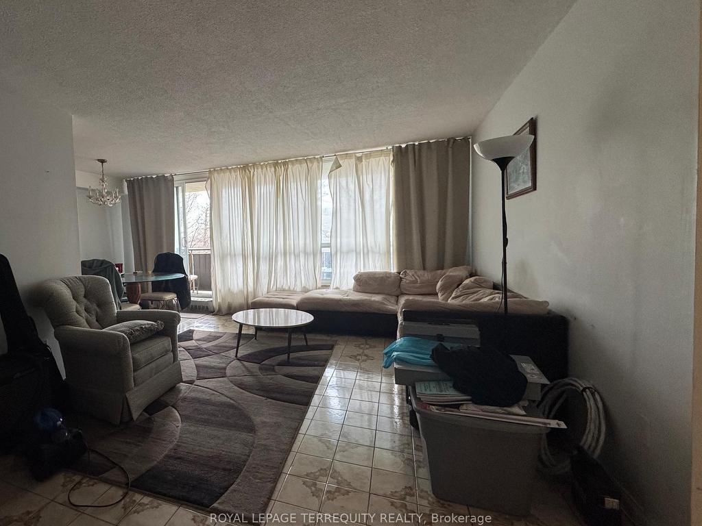 









15


London Green

Court, 409,
Toronto,




ON
M3N 1K4

