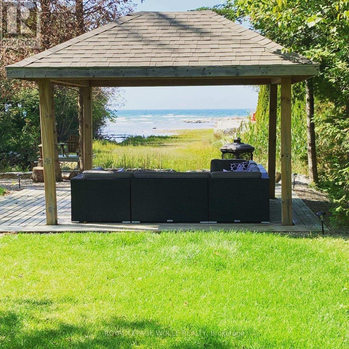 












282 WIDGEON COVE ROAD

,
Northern Bruce Peninsula,




Ontario
N0H2T0

