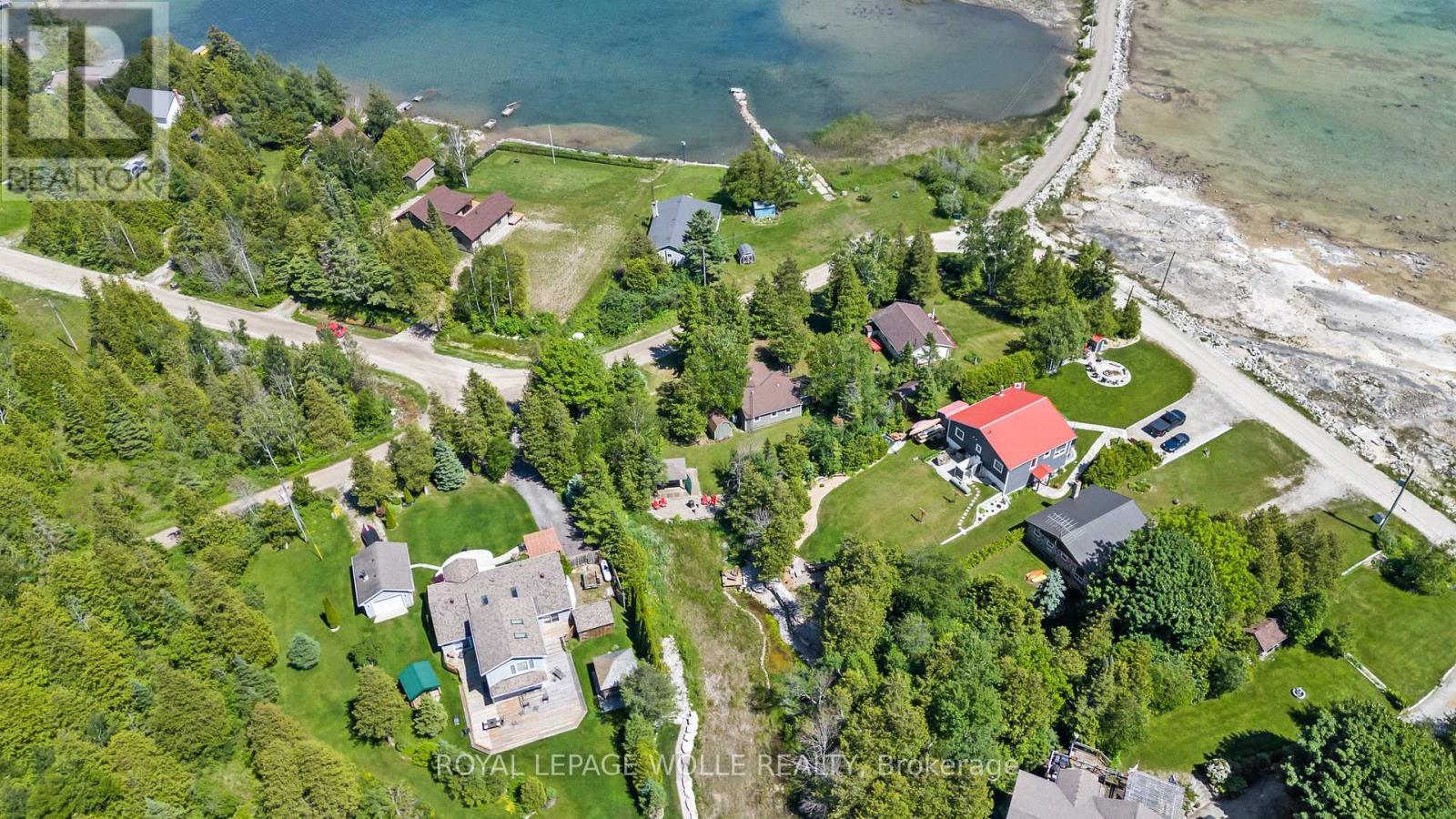 












282 WIDGEON COVE ROAD

,
Northern Bruce Peninsula,




Ontario
N0H2T0

