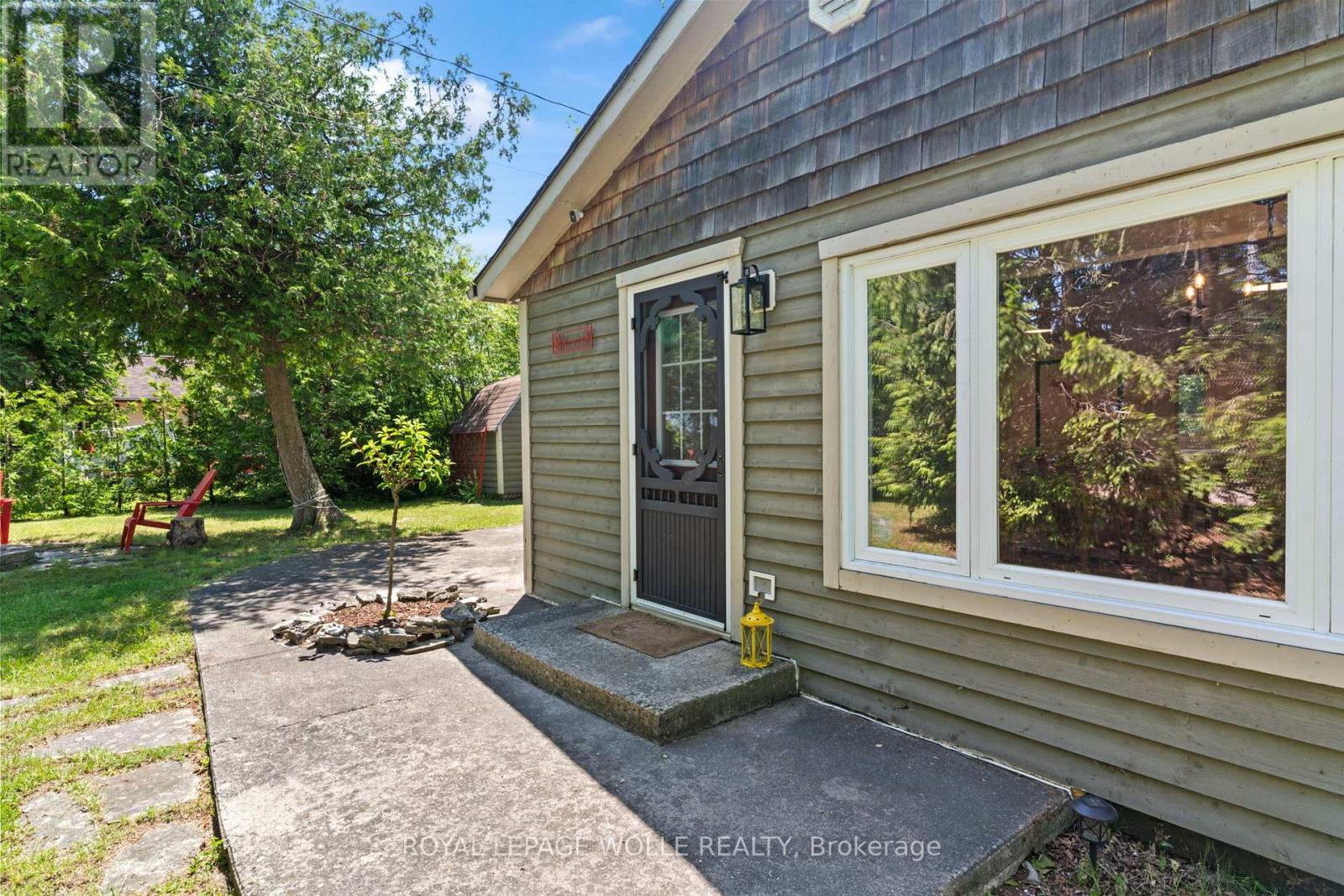 












282 WIDGEON COVE ROAD

,
Northern Bruce Peninsula,




Ontario
N0H2T0

