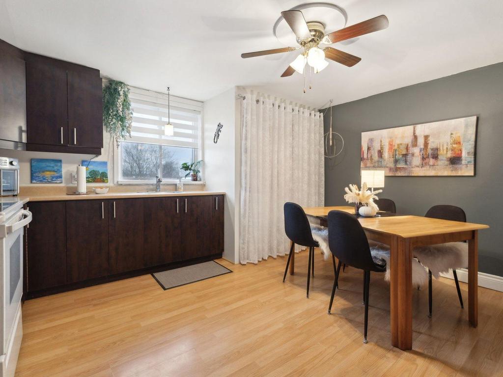 









317


Rue St-André

,
Gatineau (Gatineau),




QC
J8P4E6


