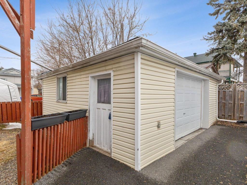 









317


Rue St-André

,
Gatineau (Gatineau),




QC
J8P4E6

