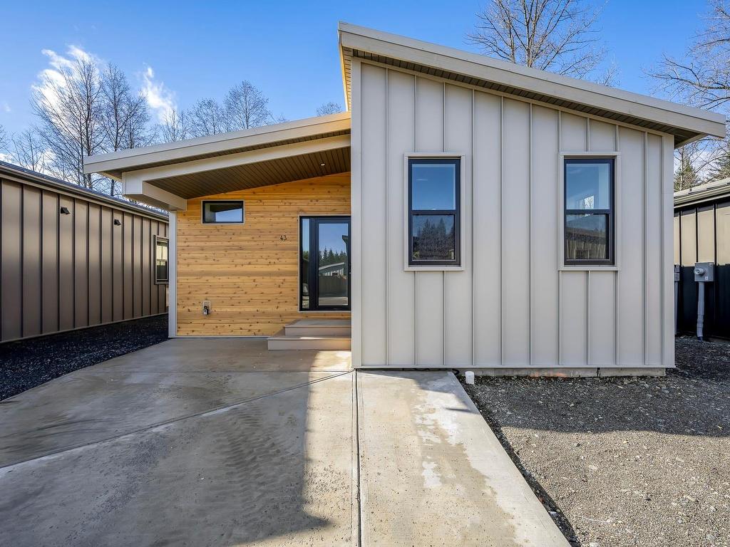 









3025


Royston

Rd, 41,
Cumberland,




BC
V0R 1S0


