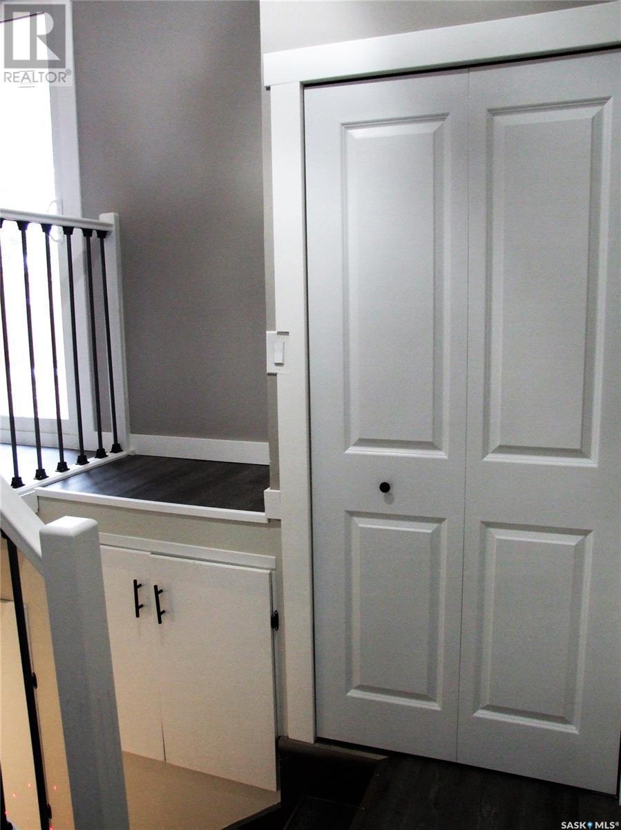 












315 3rd AVENUE E

,
Leader,




Saskatchewan
S0N1H0


