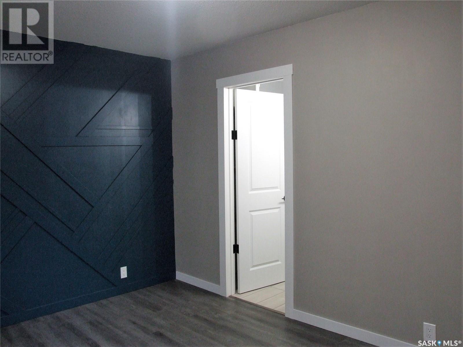 












315 3rd AVENUE E

,
Leader,




Saskatchewan
S0N1H0

