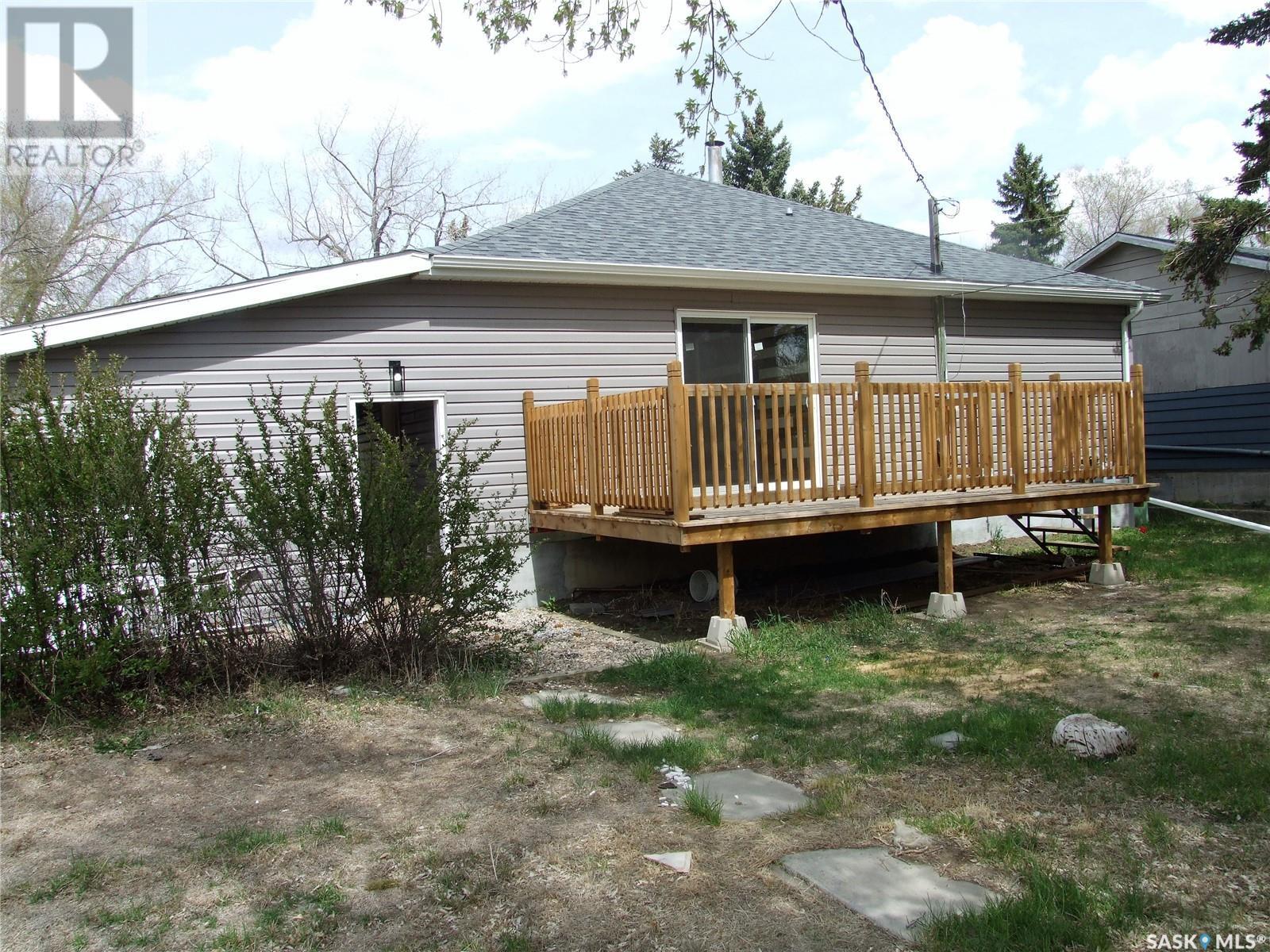 












315 3rd AVENUE E

,
Leader,




Saskatchewan
S0N1H0

