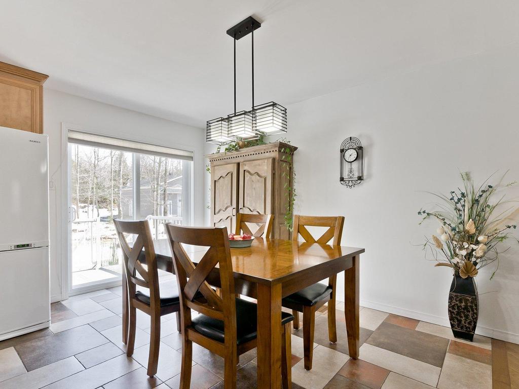 









205


Ch. Ladouceur

,
Cookshire-Eaton,




QC
J0B2A0

