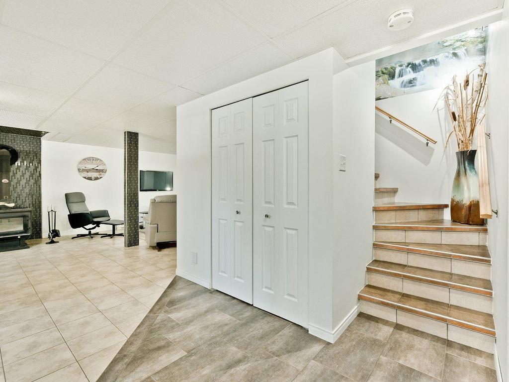 









205


Ch. Ladouceur

,
Cookshire-Eaton,




QC
J0B2A0

