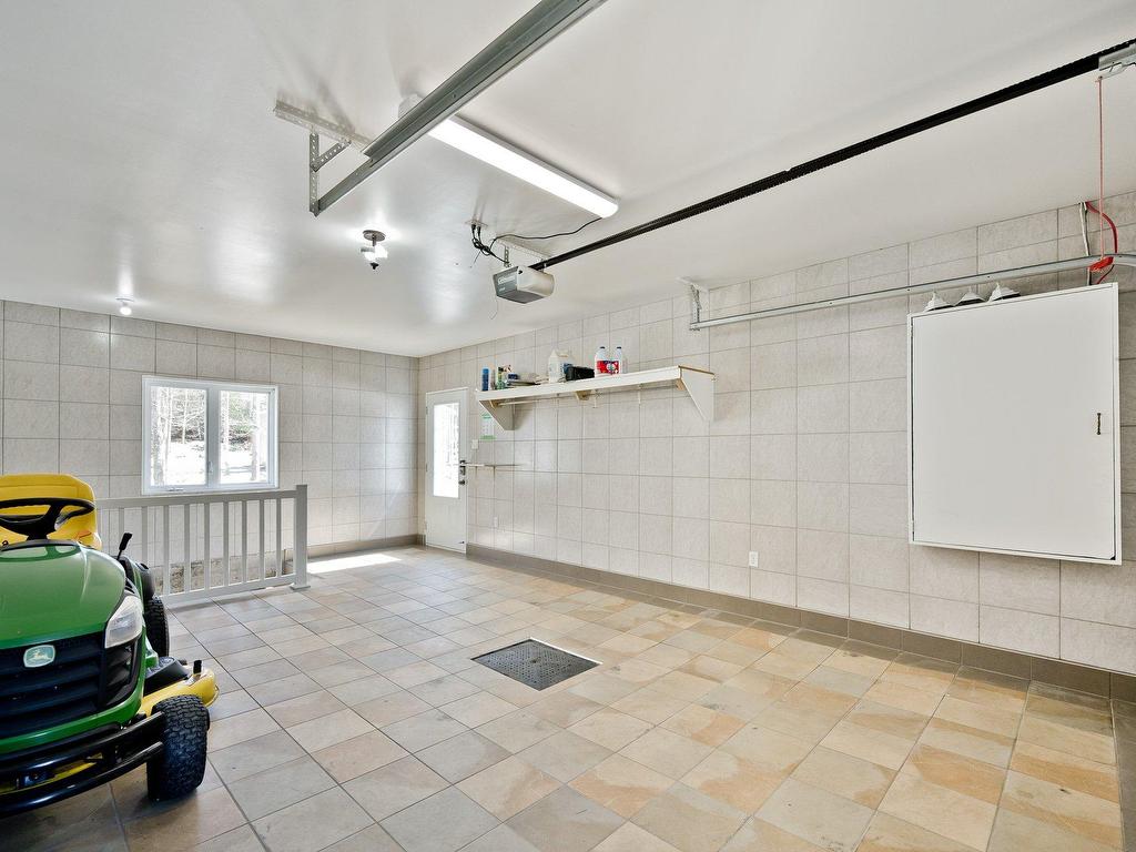 









205


Ch. Ladouceur

,
Cookshire-Eaton,




QC
J0B2A0

