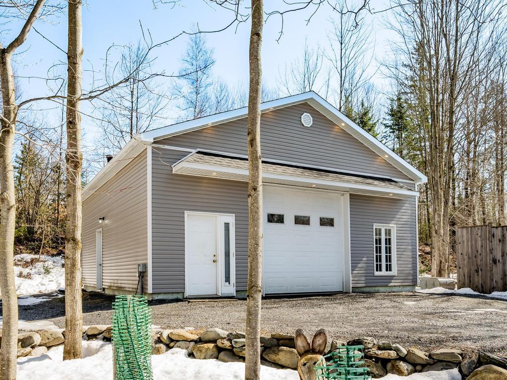 









205


Ch. Ladouceur

,
Cookshire-Eaton,




QC
J0B2A0


