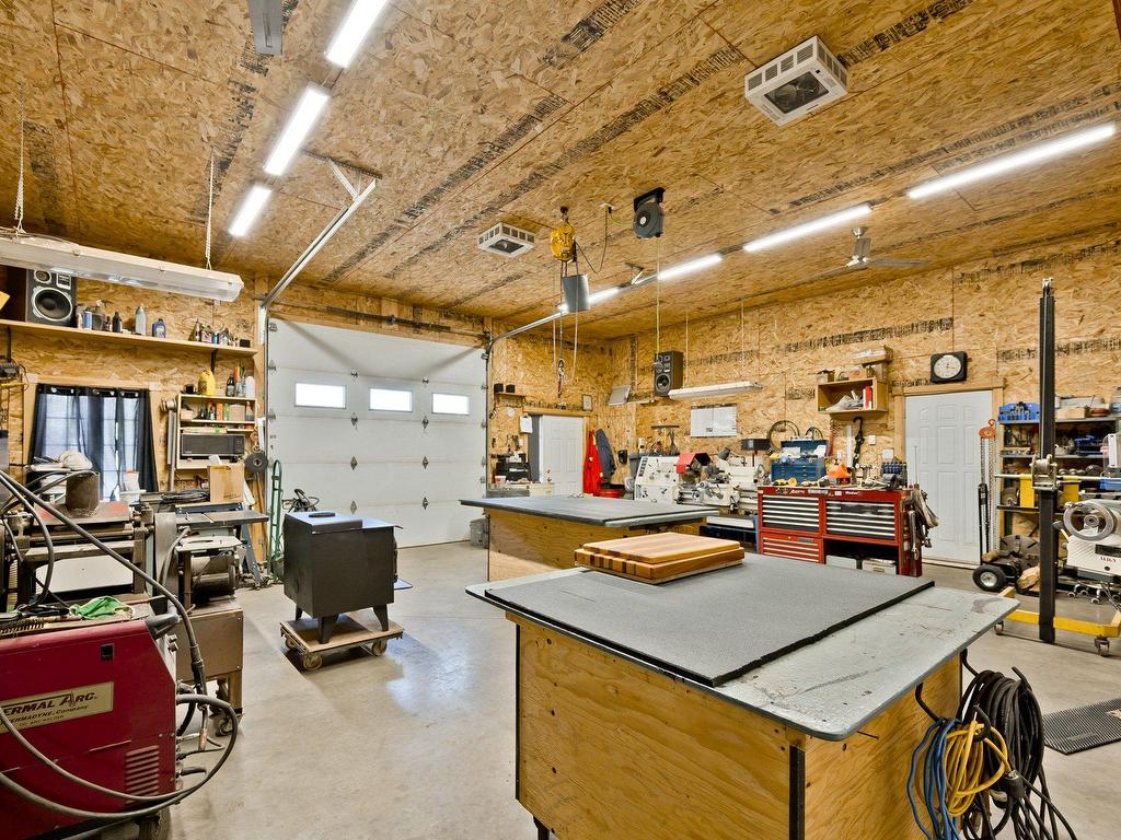 









205


Ch. Ladouceur

,
Cookshire-Eaton,




QC
J0B2A0

