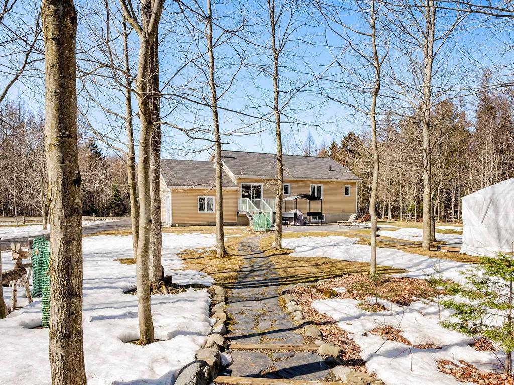 









205


Ch. Ladouceur

,
Cookshire-Eaton,




QC
J0B2A0

