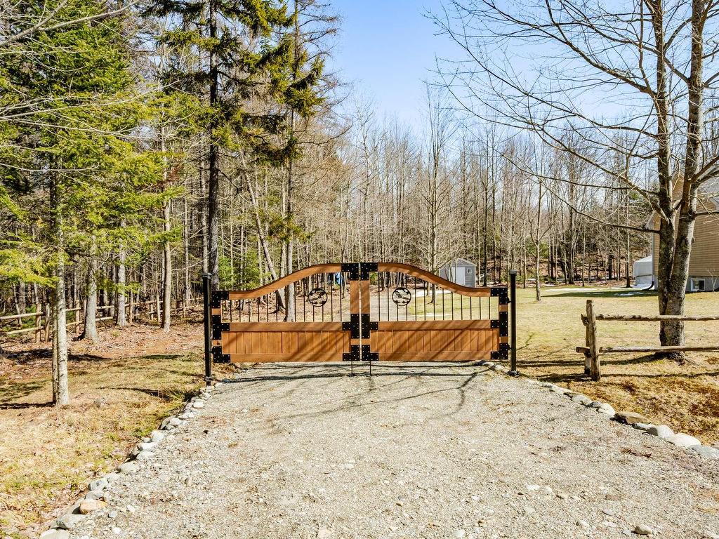 









205


Ch. Ladouceur

,
Cookshire-Eaton,




QC
J0B2A0

