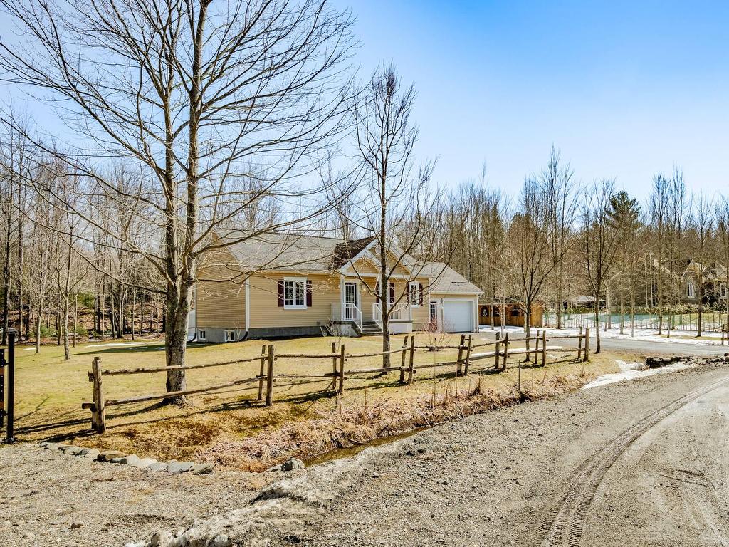 









205


Ch. Ladouceur

,
Cookshire-Eaton,




QC
J0B2A0

