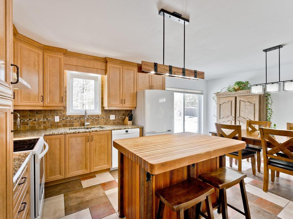 









205


Ch. Ladouceur

,
Cookshire-Eaton,




QC
J0B2A0

