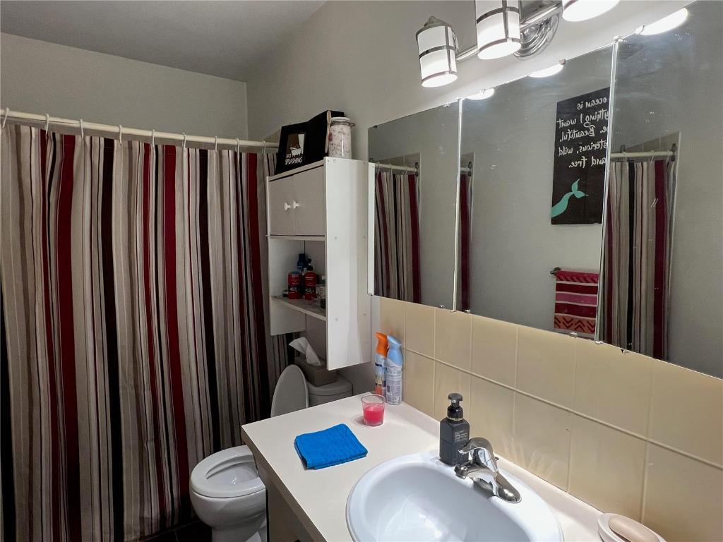 









3503


35

Street,
Vernon,




BC
V1T 6C2


