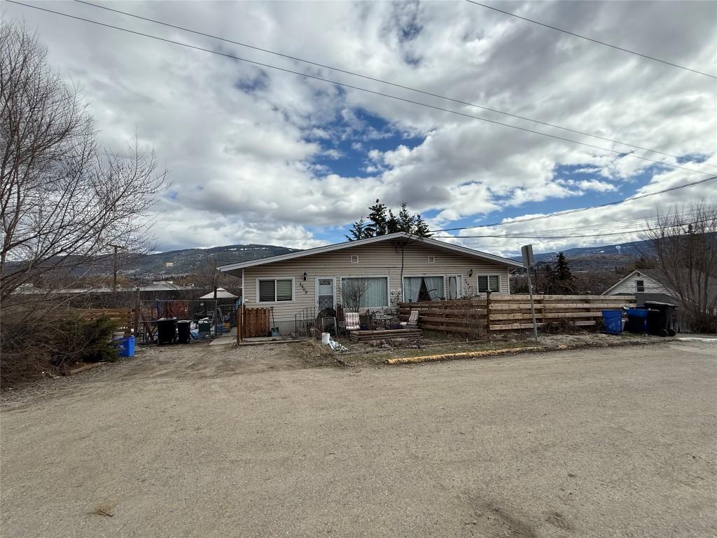 









3503


35

Street,
Vernon,




BC
V1T 6C2

