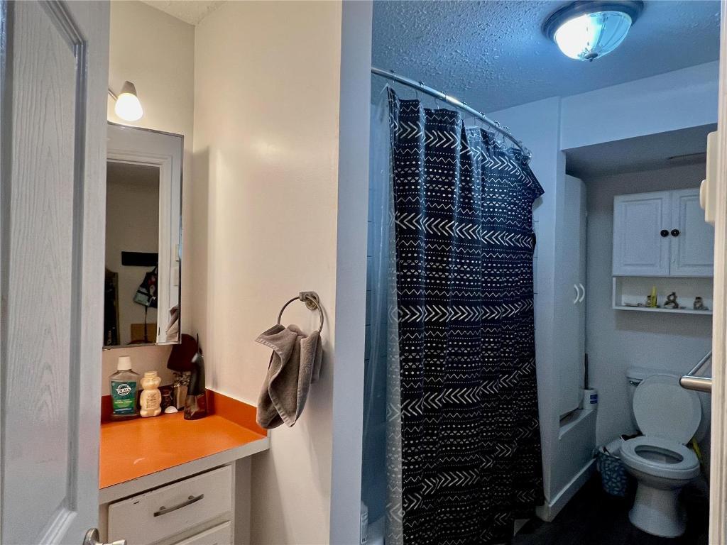 









3503


35

Street,
Vernon,




BC
V1T 6C2


