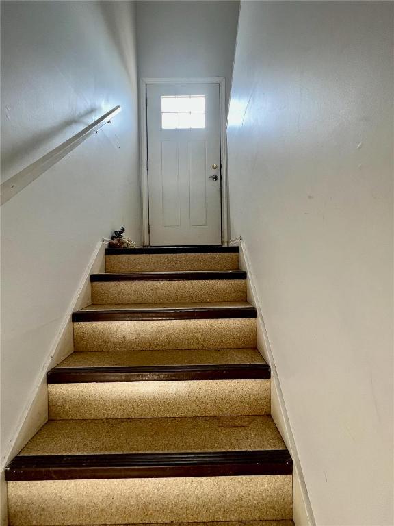 









3503


35

Street,
Vernon,




BC
V1T 6C2

