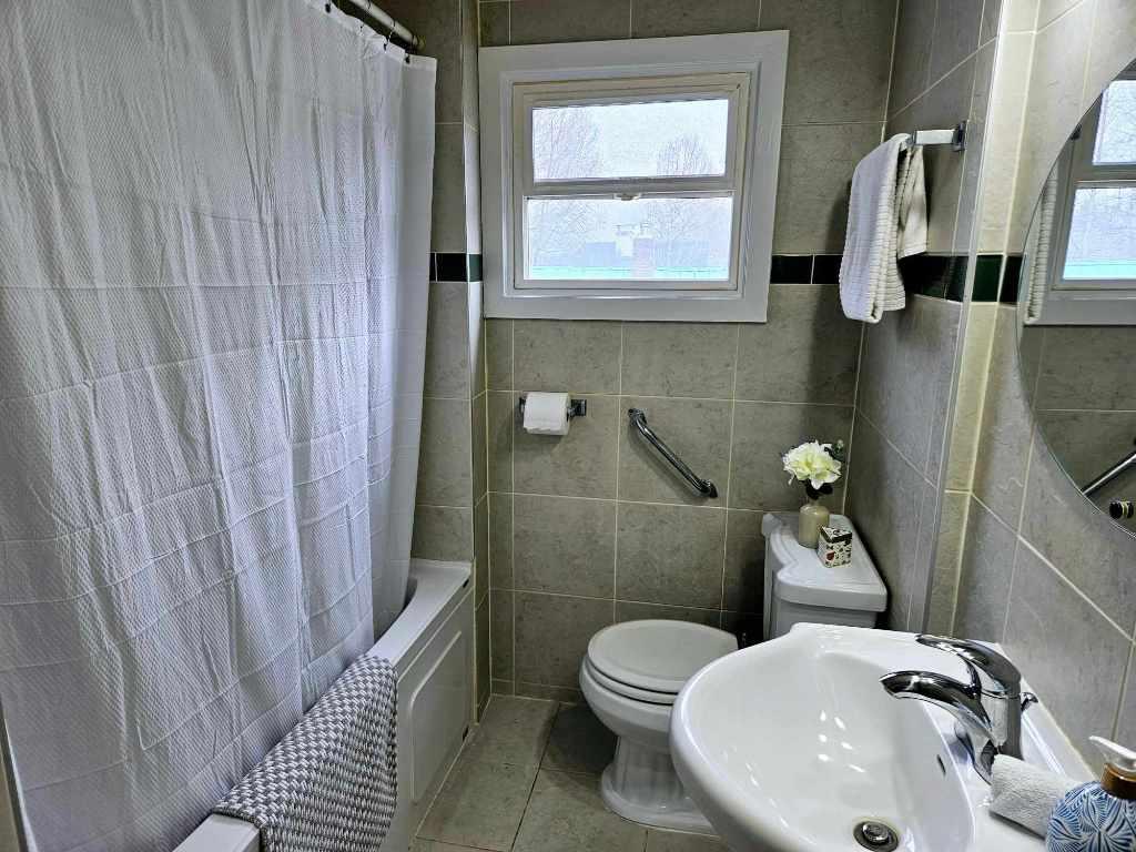 









77


Boundary

Street,
Kimberley,




BC
V1A 2H4

