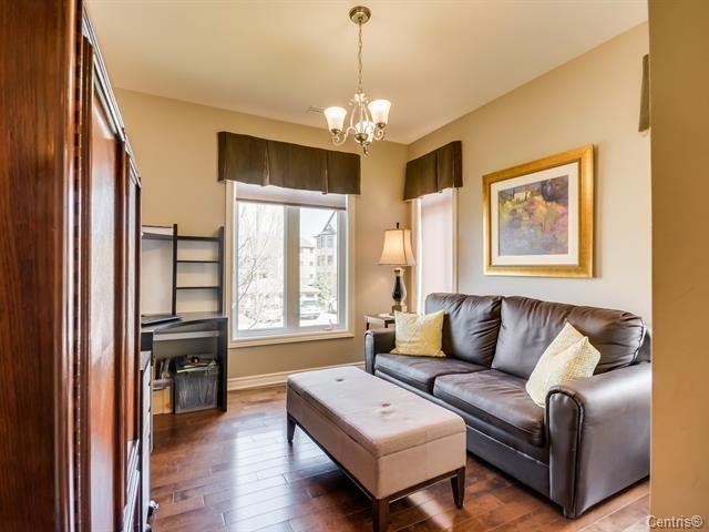 









141


Rue d'Augusta

, 3,
Gatineau (Aylmer),




QC
J9H0A4

