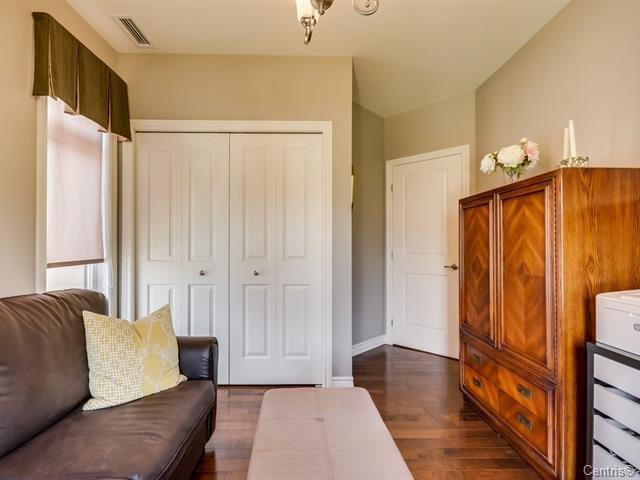 









141


Rue d'Augusta

, 3,
Gatineau (Aylmer),




QC
J9H0A4

