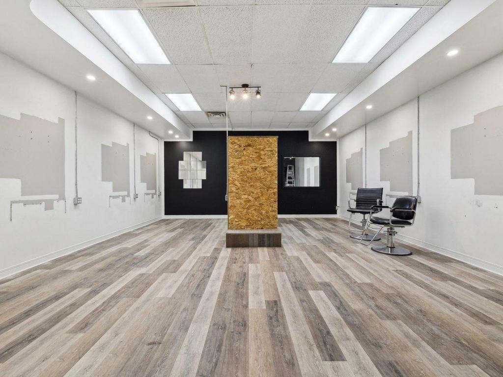 









200


Rue Principale

, 7,
Gatineau (Aylmer),




QC
J9H5G3

