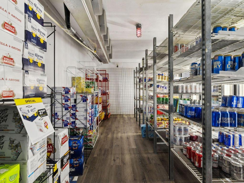 









200


Rue Principale

, 10,
Gatineau (Aylmer),




QC
J9H5G3

