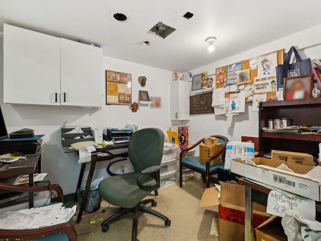 









200


Rue Principale

, 10,
Gatineau (Aylmer),




QC
J9H5G3

