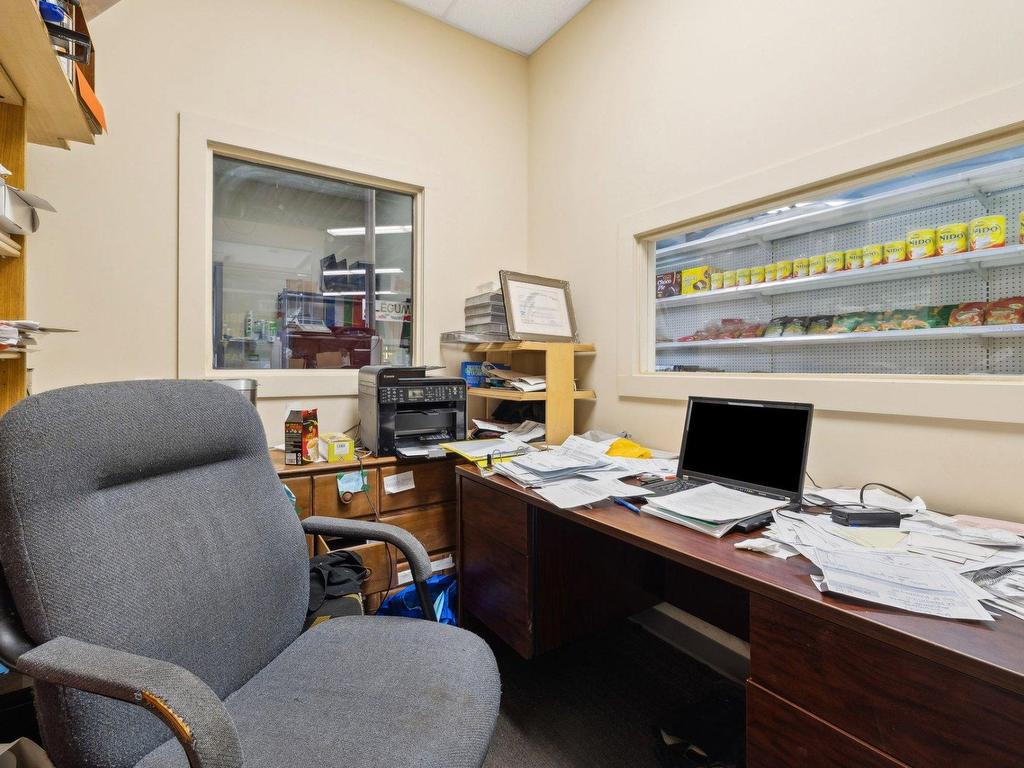 









200


Rue Principale

, 10,
Gatineau (Aylmer),




QC
J9H5G3

