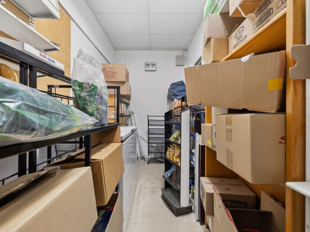 









200


Rue Principale

, 10,
Gatineau (Aylmer),




QC
J9H5G3

