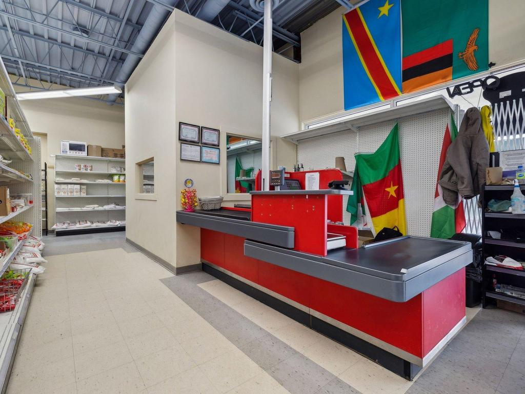 









200


Rue Principale

, 13,
Gatineau (Aylmer),




QC
J9H5G3

