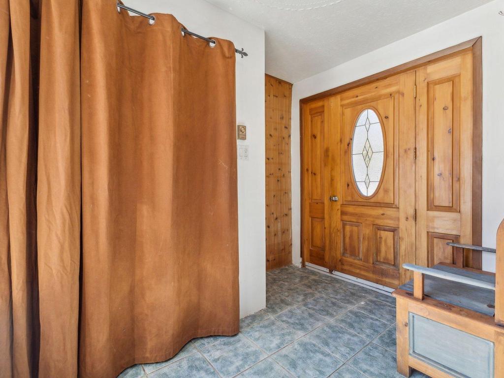 









20


Ch. Lavoie

,
Val-des-Monts,




QC
J8N7N2

