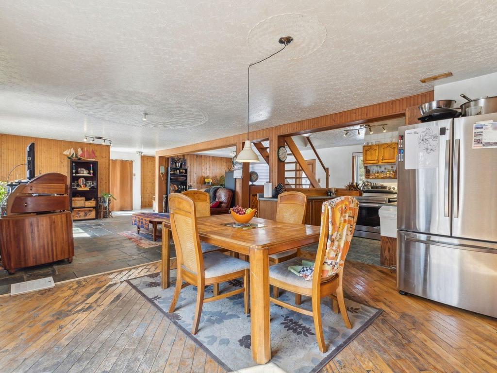 









20


Ch. Lavoie

,
Val-des-Monts,




QC
J8N7N2

