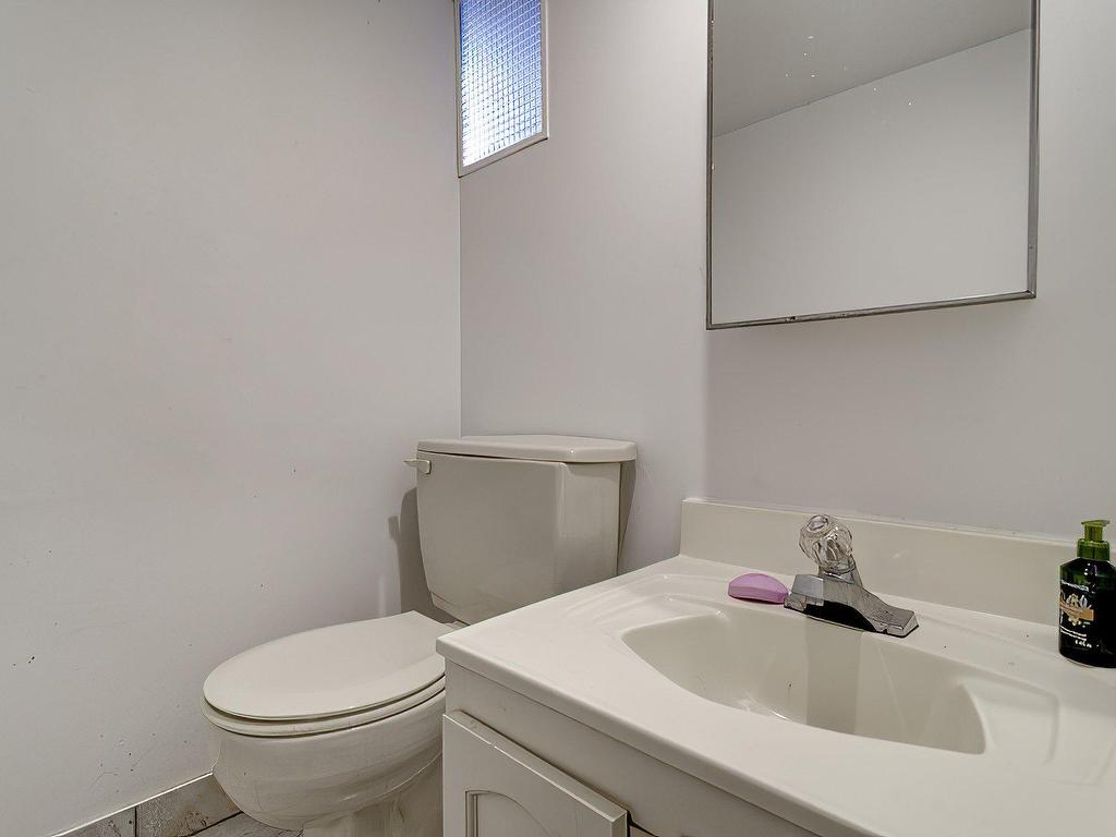 









1830


Crois. Surprenant

,
Brossard,




QC
J4X1R7

