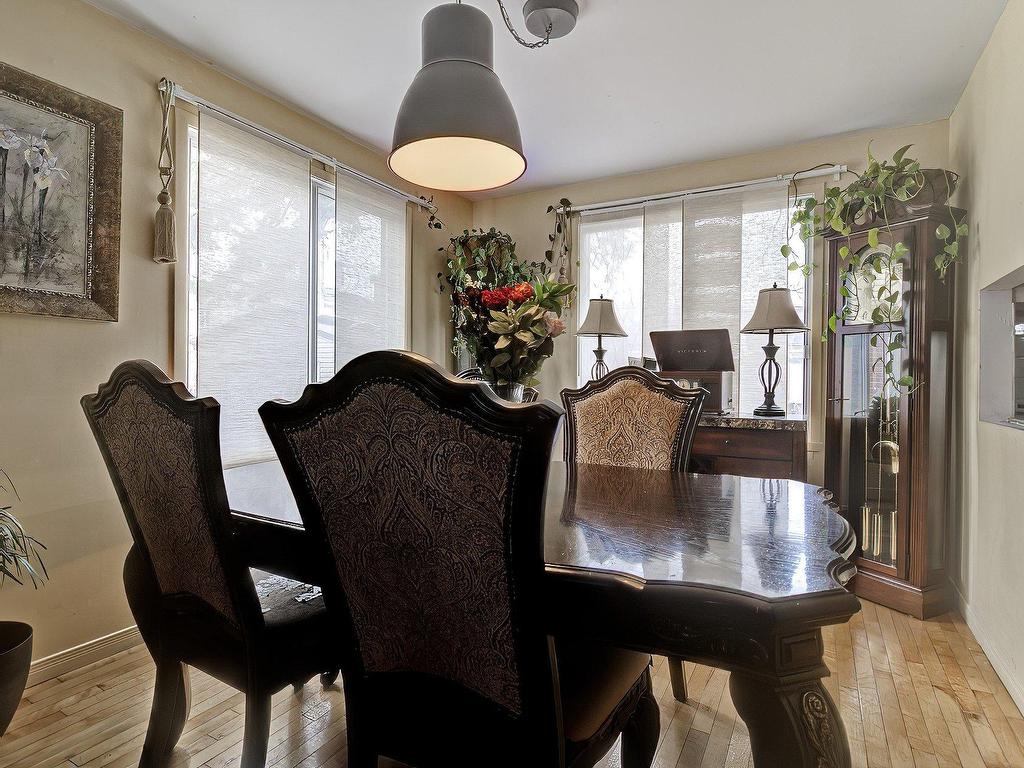 









1830


Crois. Surprenant

,
Brossard,




QC
J4X1R7

