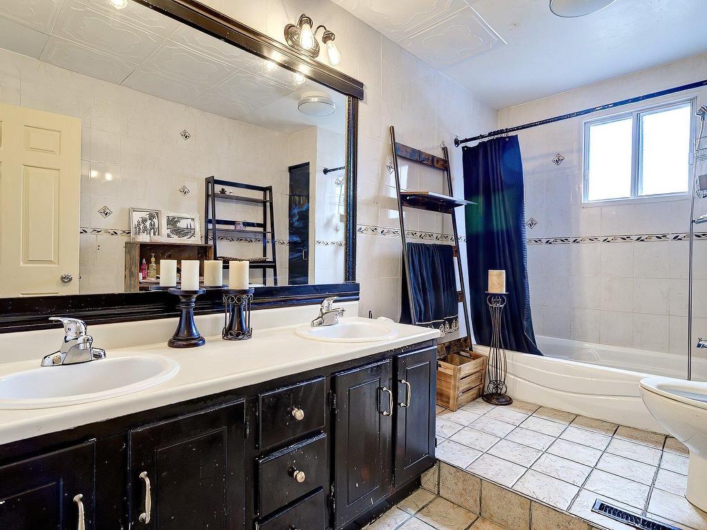 









1830


Crois. Surprenant

,
Brossard,




QC
J4X1R7


