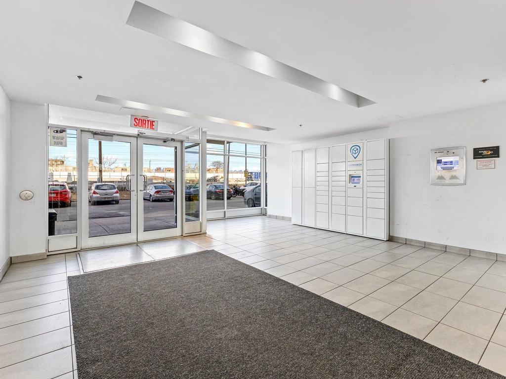 









4885


Boul. Henri-Bourassa O.

, 824,
Montréal (Saint-Laurent),




QC
H4L0A5

