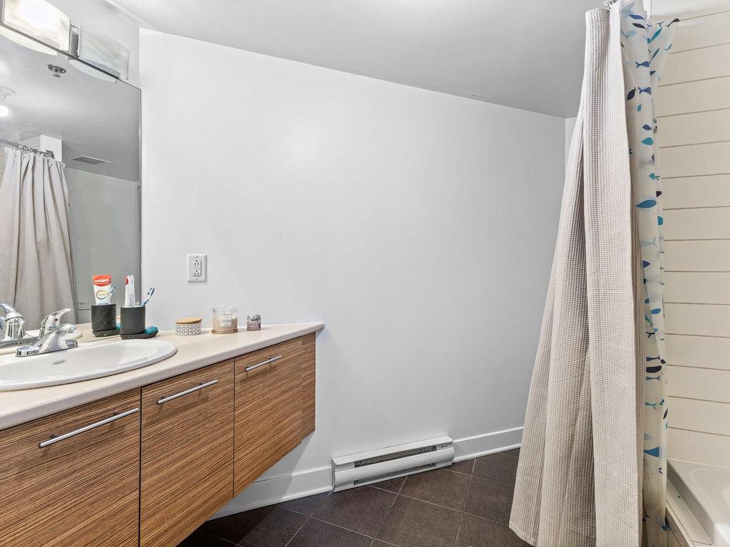 









4885


Boul. Henri-Bourassa O.

, 824,
Montréal (Saint-Laurent),




QC
H4L0A5

