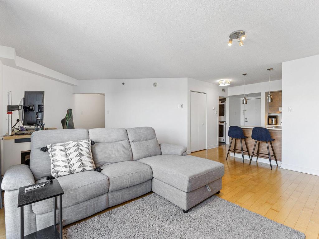 









4885


Boul. Henri-Bourassa O.

, 824,
Montréal (Saint-Laurent),




QC
H4L0A5

